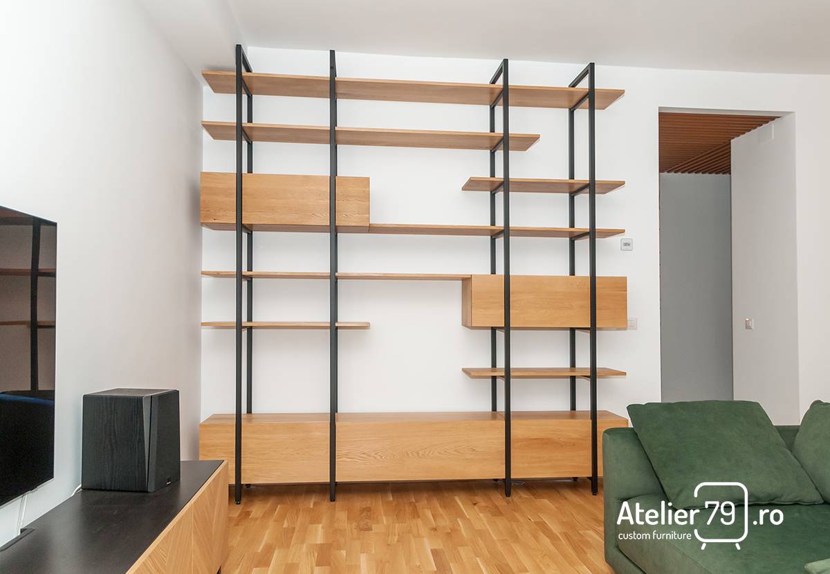 Biblioteca in stil industrial, din lemn masiv de stejar si cadru de metal.